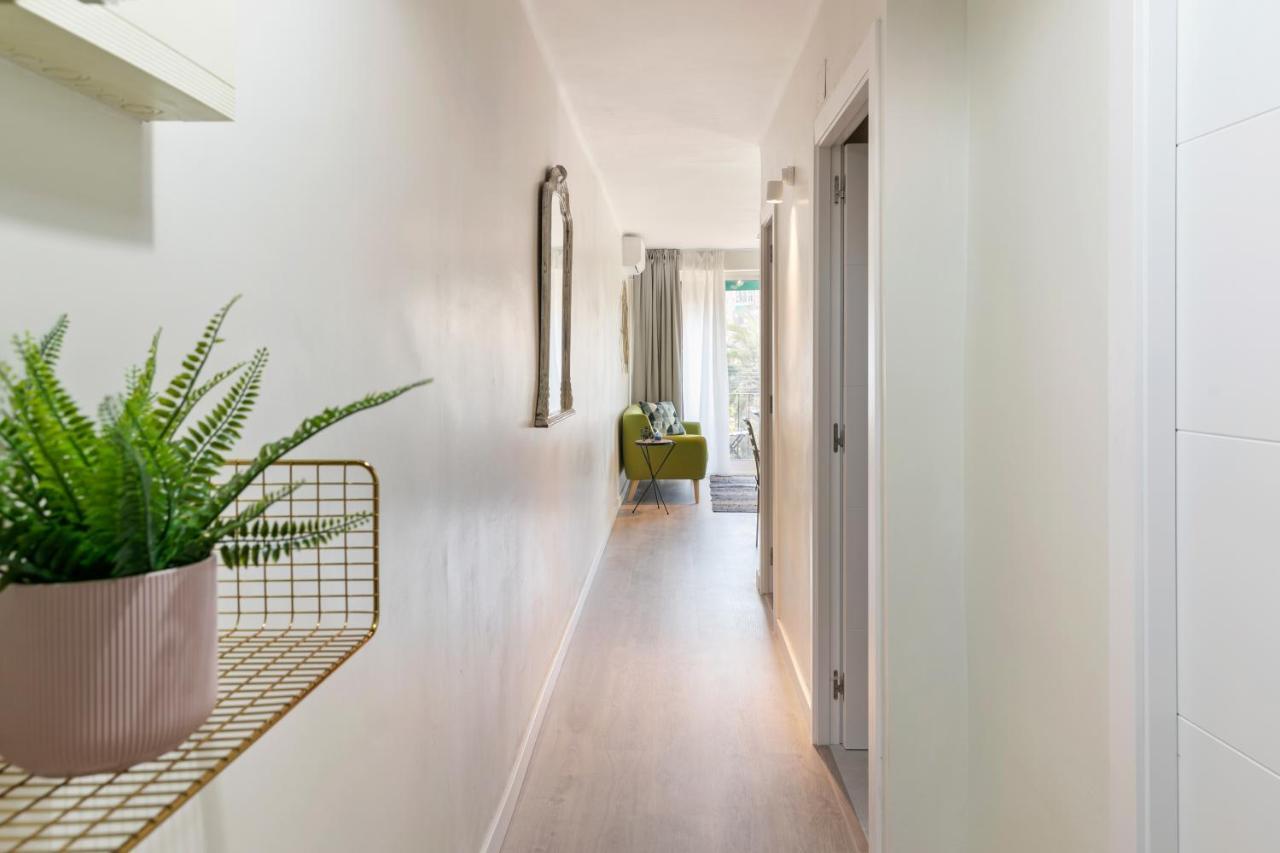 סנט אדריה דה בסוס Tendency Apartments Forum 4 מראה חיצוני תמונה
