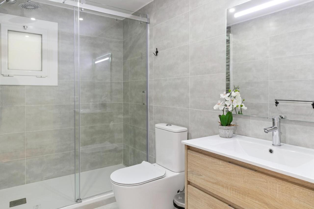 סנט אדריה דה בסוס Tendency Apartments Forum 4 מראה חיצוני תמונה